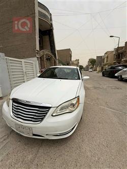 کرایسلەر 200